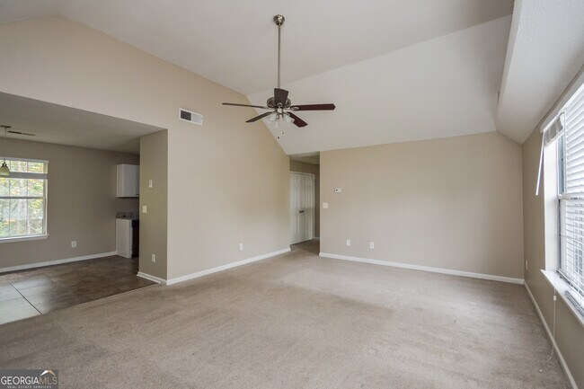 Foto del edificio - 5541 Shirewick Ln