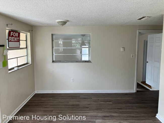 Building Photo - 5 br, 1.5 bath House - 20525 Mickens Drive