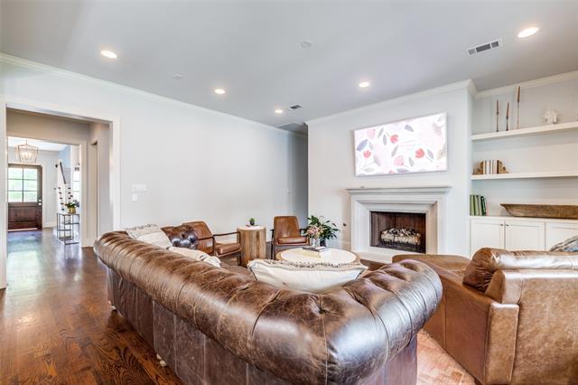 Foto del edificio - 3929 Lively Ln