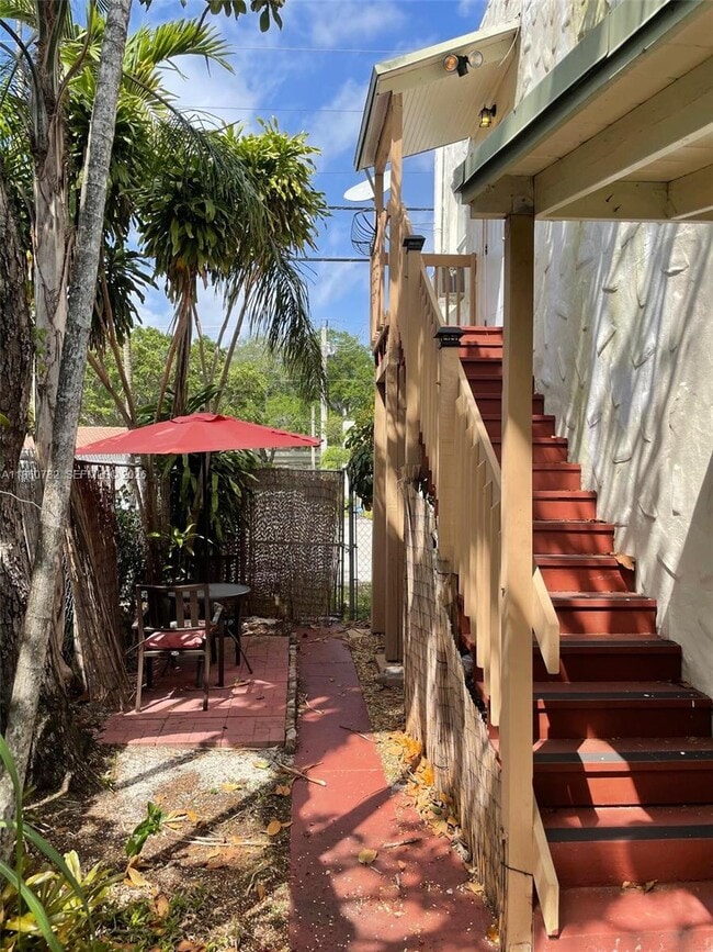 Foto del edificio - 1309 SE 1st St