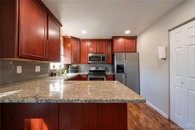 Foto del edificio - 4673 S Lowell Blvd