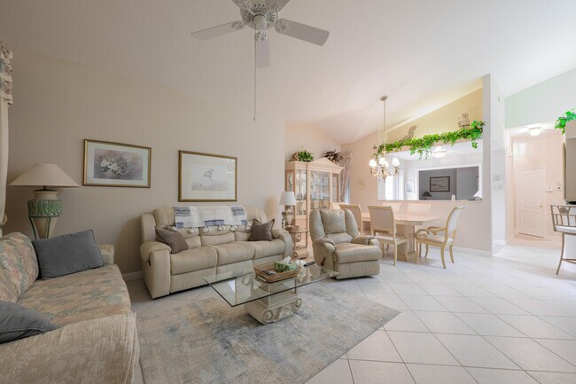 Building Photo - 4139 NE Moon River Cir