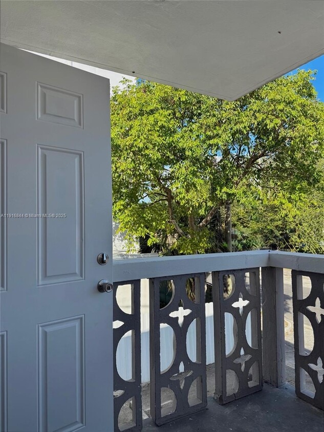 Foto principal - 10 NW 77th St