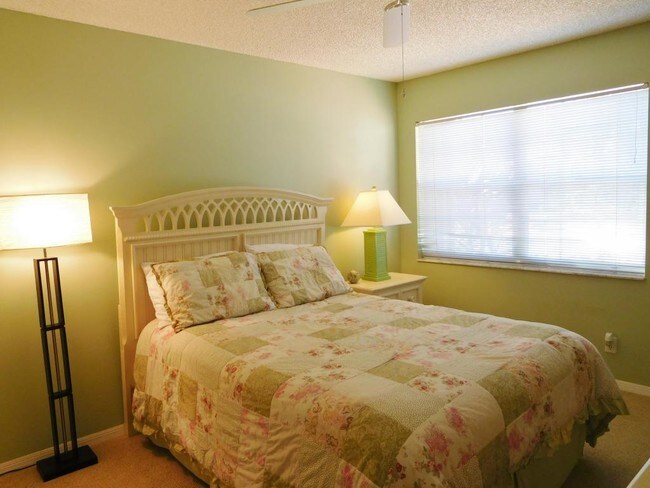 Building Photo - 8045 Copenhagen Way