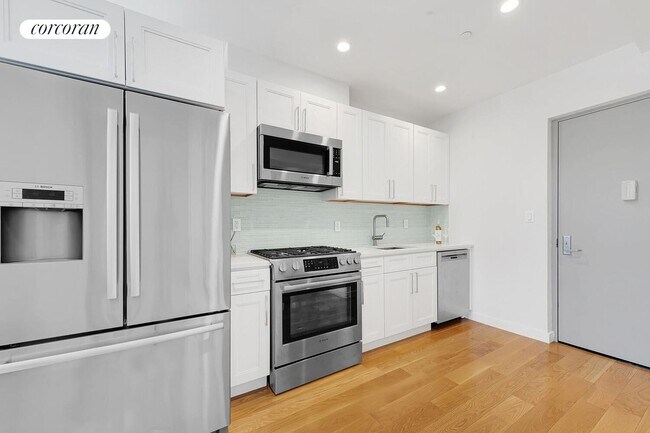 Foto del edificio - 21-17 31st Ave