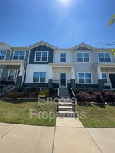 Building Photo - 908 Robbie Jackson Ln