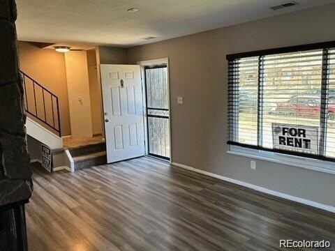 Foto del edificio - 1253 S Troy St