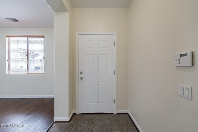 Building Photo - 10394 E Painted Turtle Ln