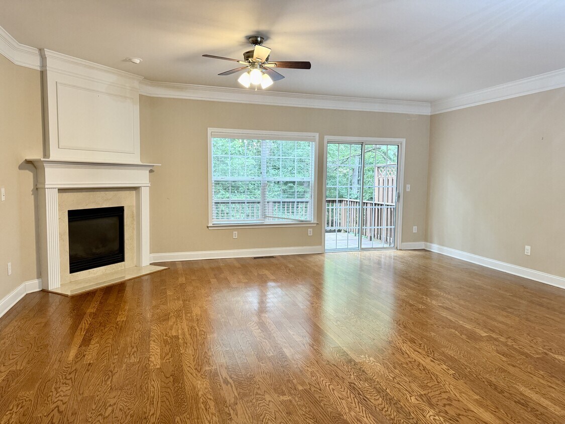 Photo - 5228 Wellsley Bend (Alpharetta, GA)
