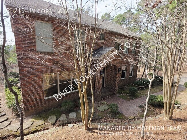 Building Photo - 21219 Unicorn Ln