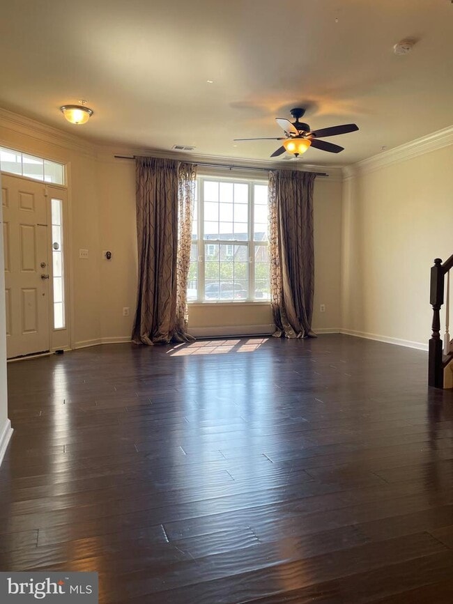 Building Photo - 23812 HOPEWELL MANOR Ter
