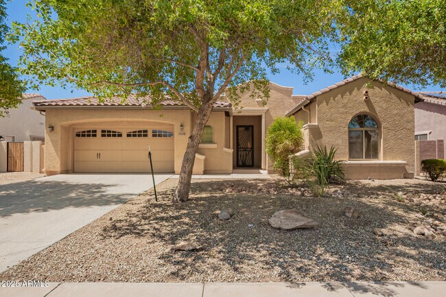 Foto del edificio - 15668 W Meadowbrook Ave