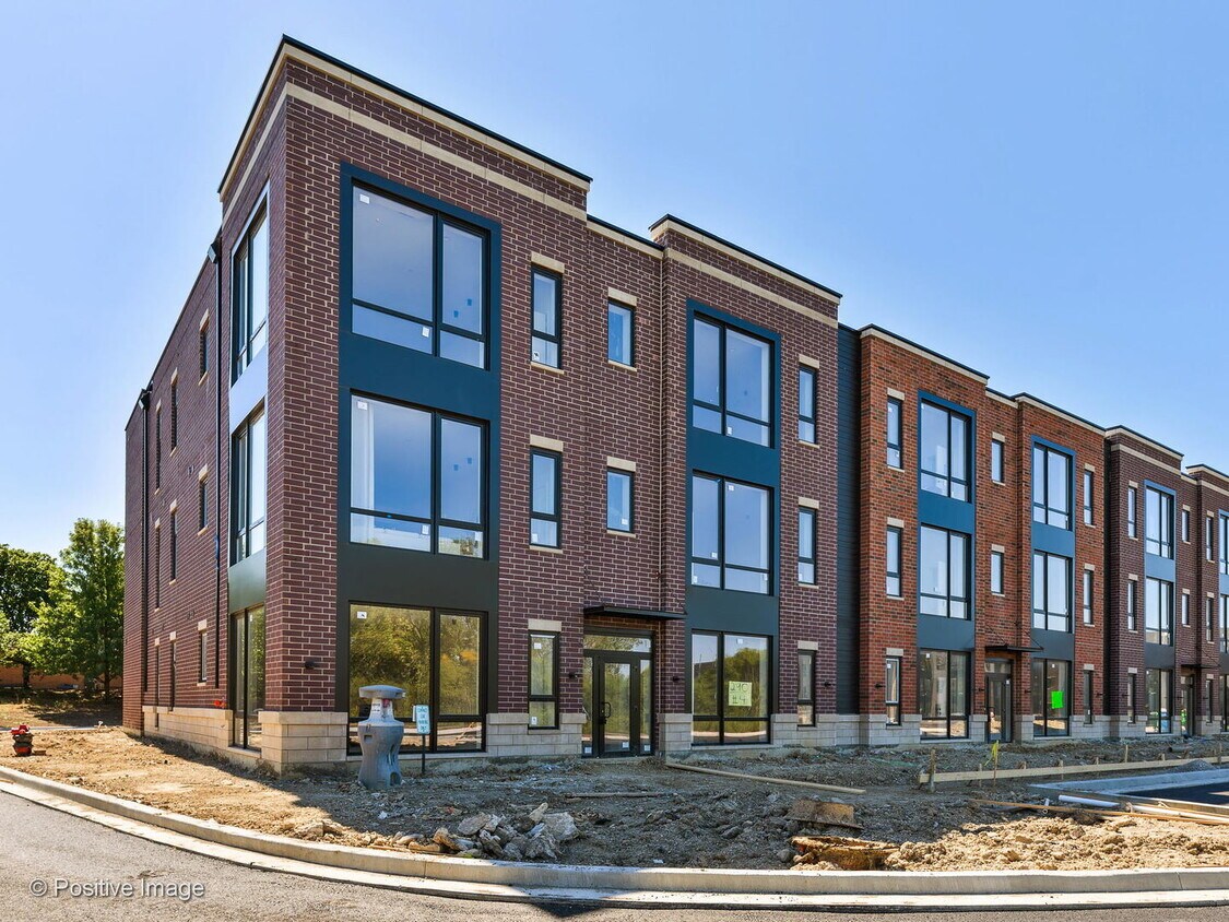 284 Stonington Dr Unit 101, Bloomingdale, IL 60108 Condo for Rent in