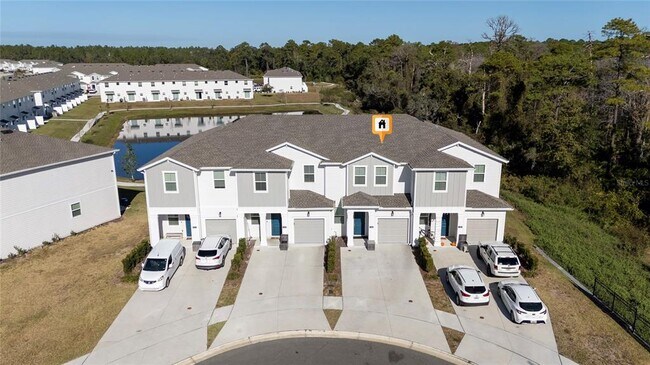 Foto del edificio - 7405 Stone Crk Trl