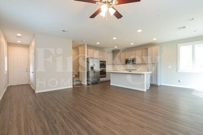 Building Photo - 153 Volti Subito Way