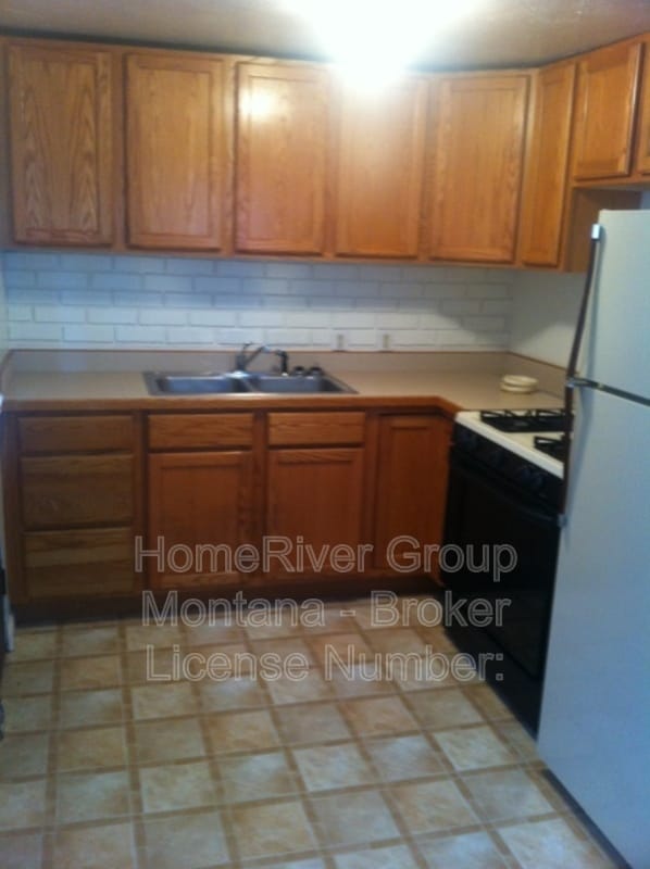 Building Photo - 705 Minnesota Ave