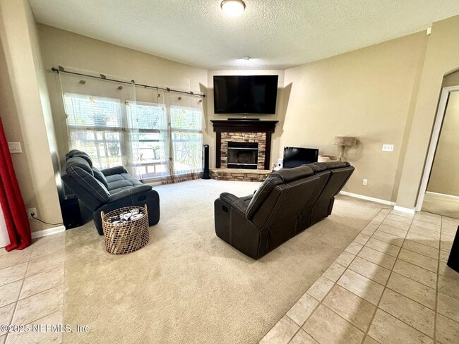 Building Photo - 2208 Wide Reach Dr