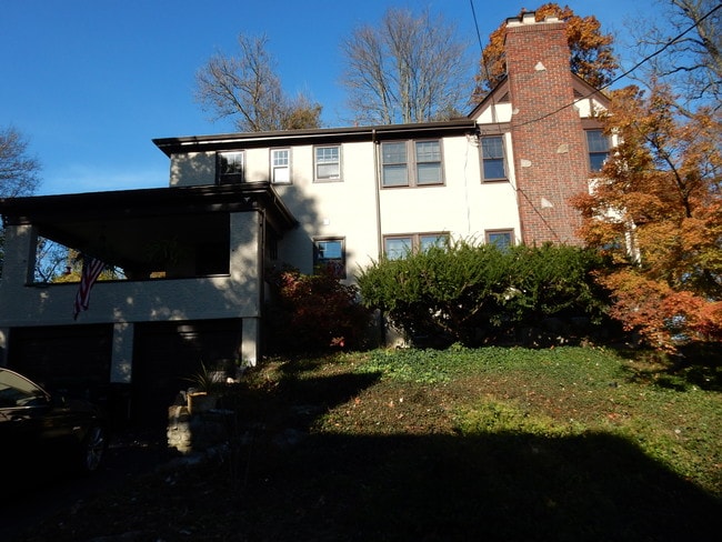 Foto del edificio - 4445 Erie Ave