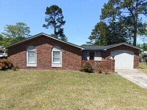 Building Photo - 109 Highview Dr