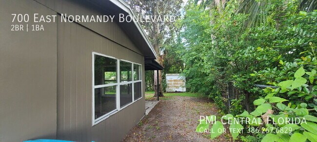 Foto del edificio - 700 E Normandy Blvd