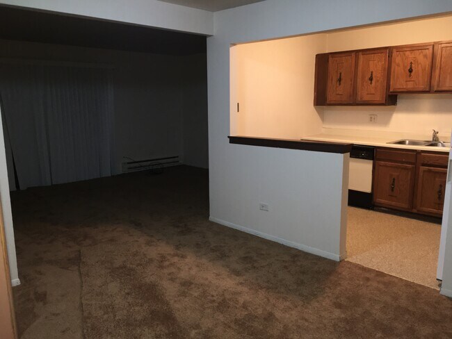 Foto del edificio - 1517 N Silver Ln