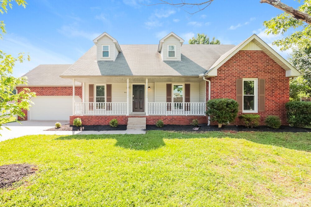 Primary Photo - 418 Oakhaven Dr