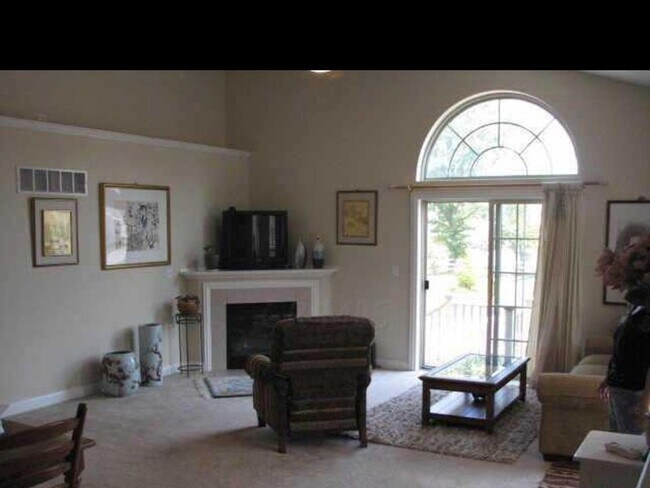 Foto del edificio - Charming 3 Br Home in Desirable Dublin Nei...