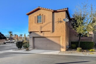 Building Photo - 8964 Salvatore St