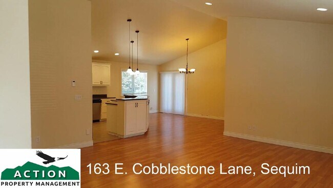 Building Photo - 3 bed 2 bath in Sequim
