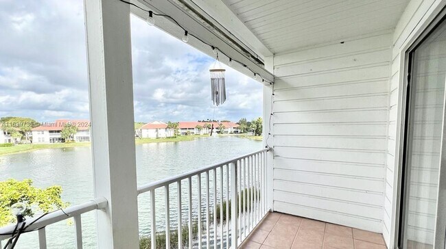 Building Photo - 269 Cypress Point Dr