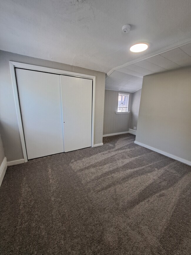 Foto del edificio - 205 Dengler St