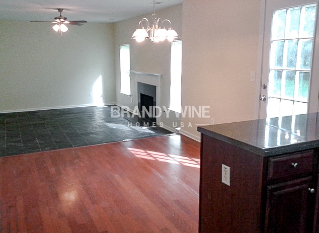 Foto del edificio - 6290 Shell Dr SW