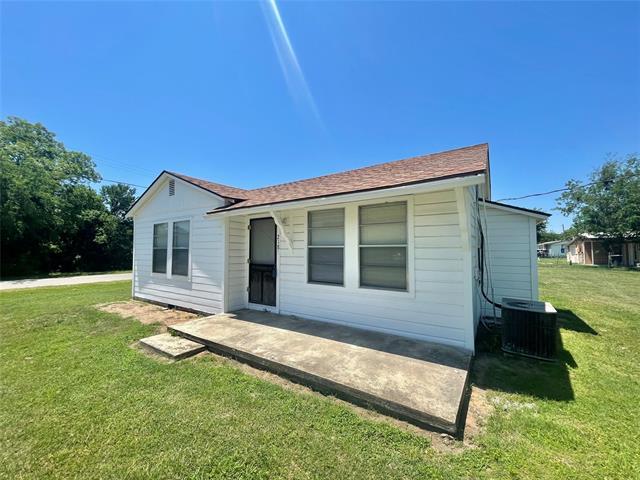 Building Photo - 218 S Elm Ln