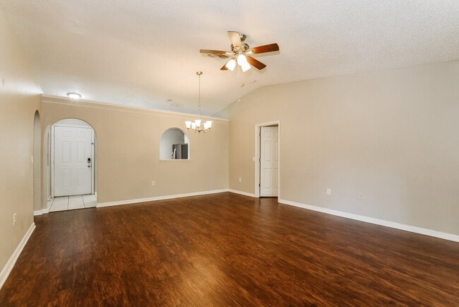 Building Photo - 4102 Iveyglen Ave