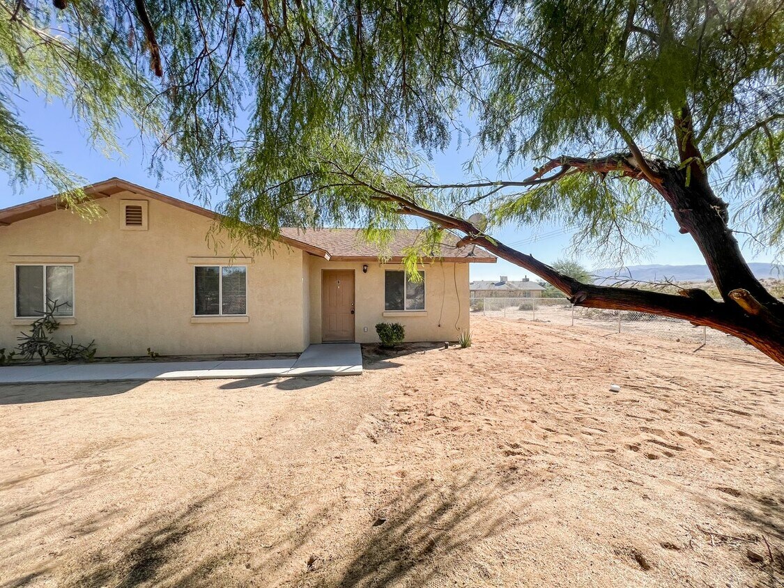 73871 Southslope Dr Apartment for Rent in Twentynine Palms, CA