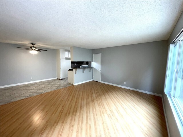 Building Photo - 13717 Chadron Ave