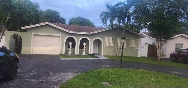 Photo - 22674 Family Cir House