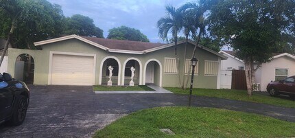 Building Photo - 22674 Family Cir