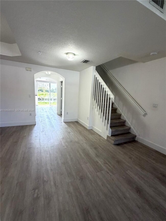 Building Photo - 1088 SW 144th Ave