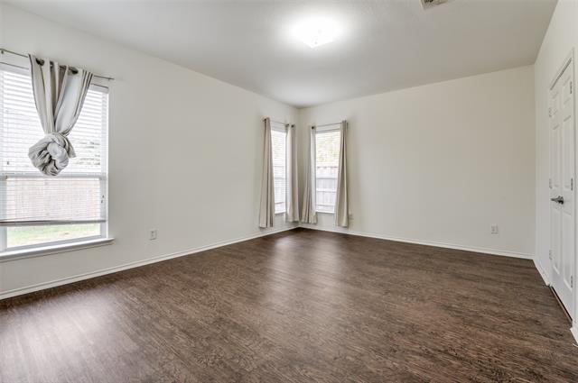 Building Photo - 9829 Meadow Rue Dr