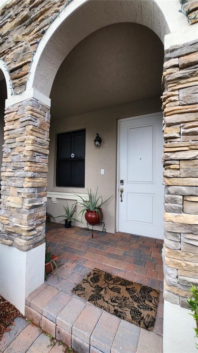 Foto del edificio - 25301 SW 114th Ct