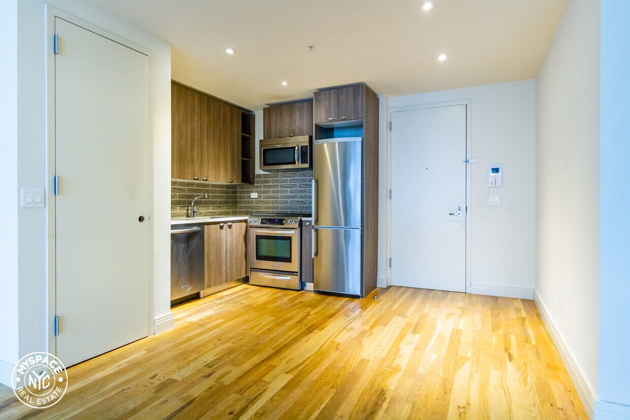 Primary Photo - 53 Broadway