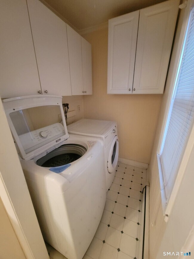 Foto del edificio - 102 Brook St