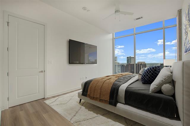 Foto del edificio - 2728 McKinnon St