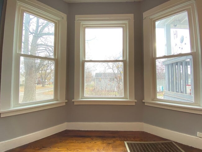 Foto del edificio - 401 Center St