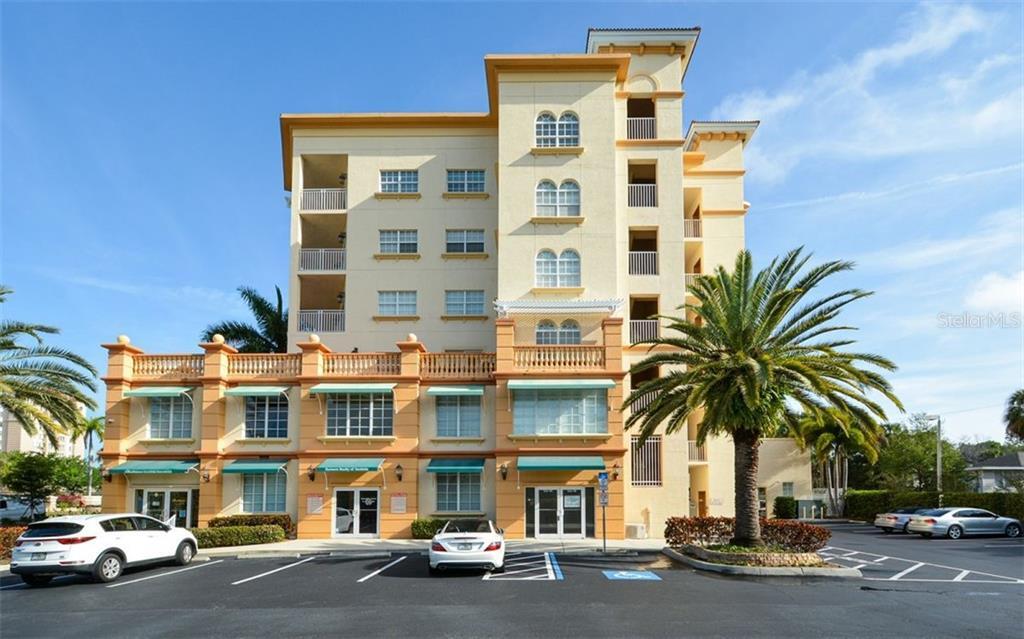 Foto principal - 1188 N Tamiami Trail