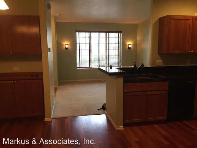 Building Photo - 16960 NW Shadow Hills Ln