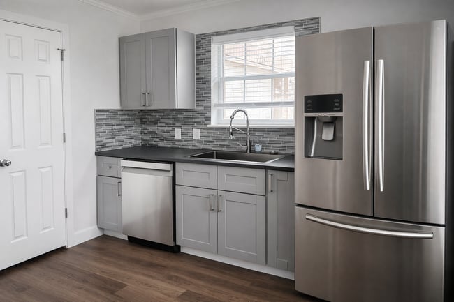 Foto del edificio - 4 Bed 2.5 Bath NEW MANAGEMENT!!!