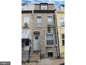 Building Photo - 605 Eisenbrown St