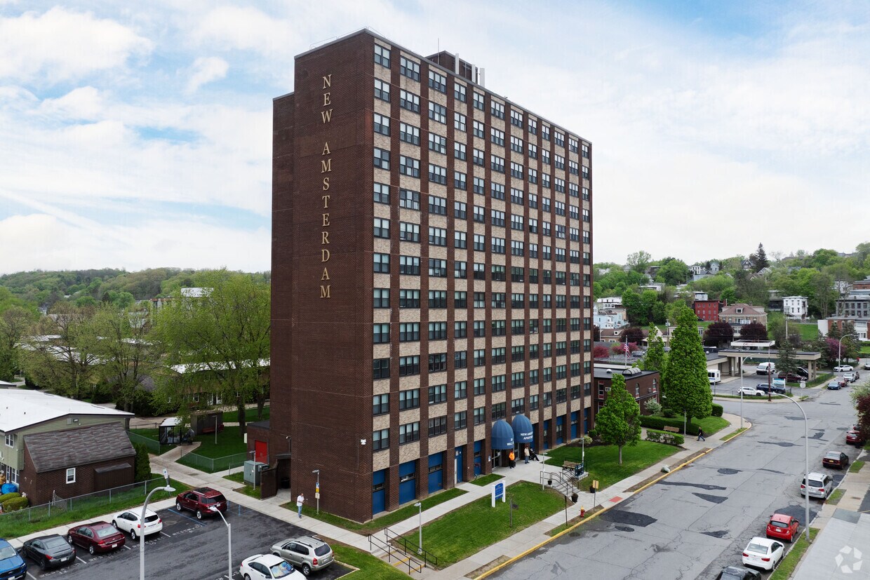 Primary Photo - New Amsterdam and Stratton Apartments